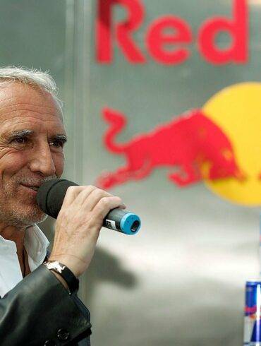 How Dietrich Mateschitz Transformed a Thai Elixir into Red Bull $30 Billion Empire: 5 Lessons About International Expansion. cover
